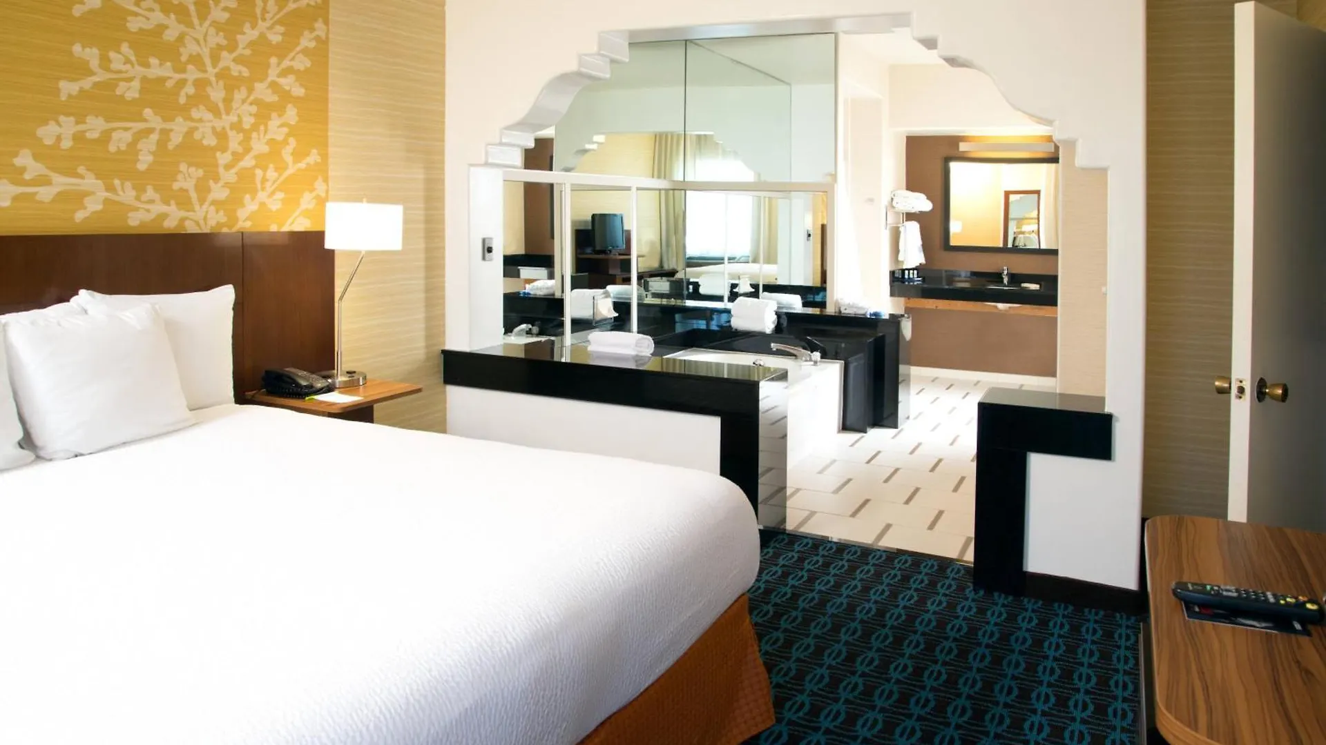 *** Hotel Fairfield Inn Anaheim Hills Orange County USA