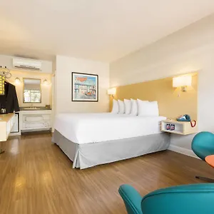 *** Hotel The Thunderbird USA